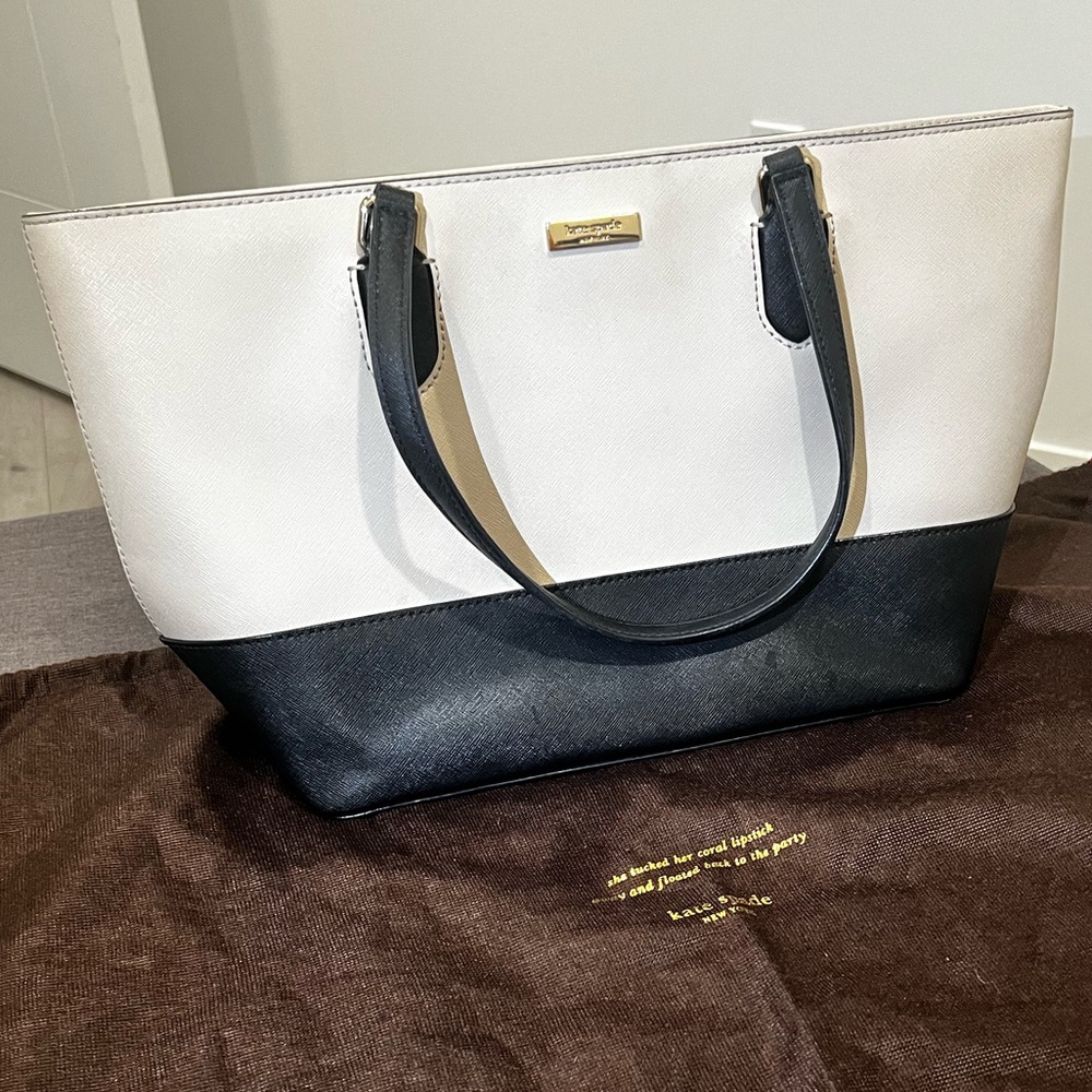 kate spade Beige and Black Two-Tone Tote - Picture 6 of 7